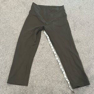 Wunder train crop w 21” inseam.